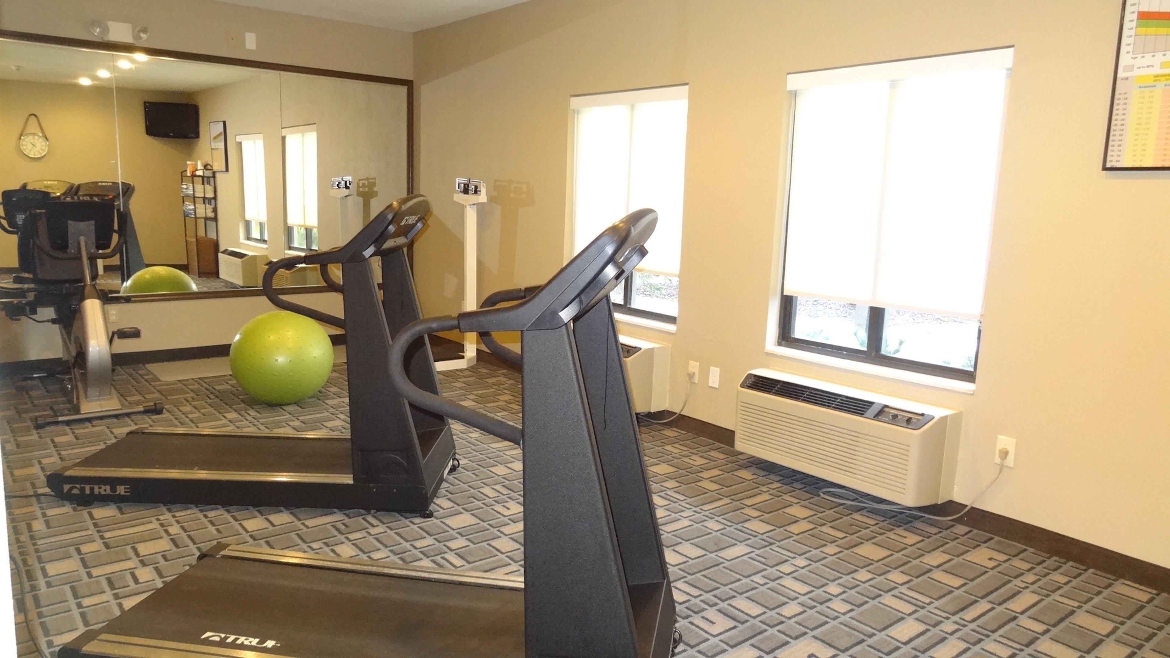Holiday Inn Express Hotel Kansas City - Bonner Springs By Ihg Экстерьер фото